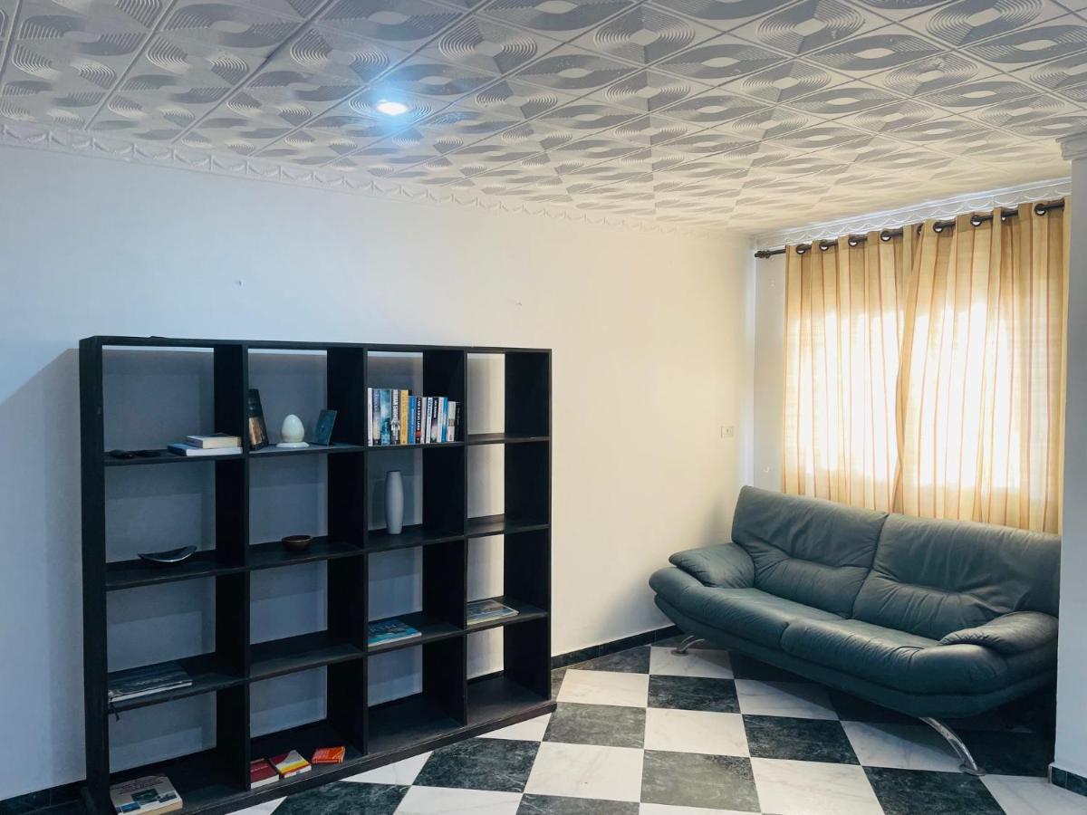 Nouadhibou Guest House Bagian luar foto